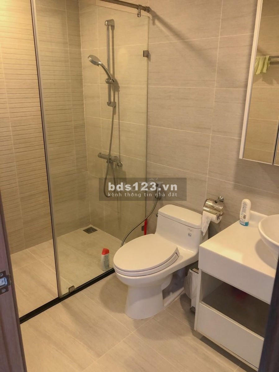 Cho thuê căn góc view sông, đầy đủ nội thất tại VHCP, giá tốt nhất KV