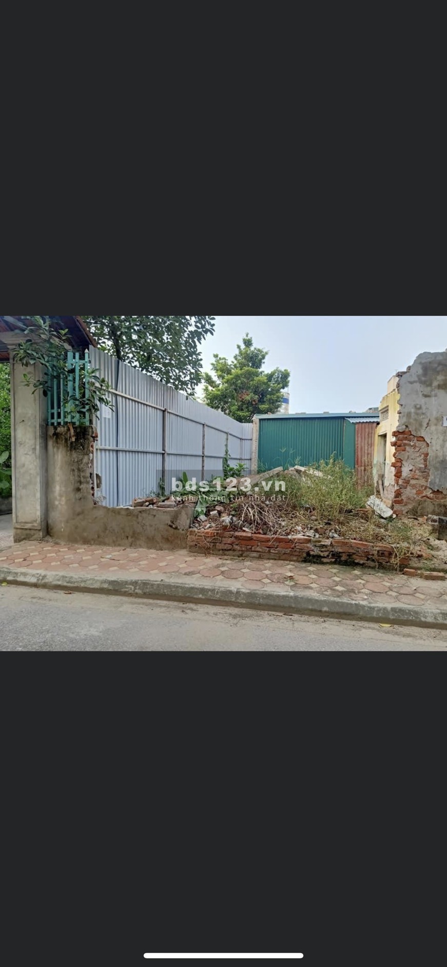 Bán nhà ô tô đậu cư kinh doanh tốt vị trí đẹp, vỉa hè giá. chỉ nhỉnh 2 tỷ Cổ Linh, sổ đỏ vuông vắn