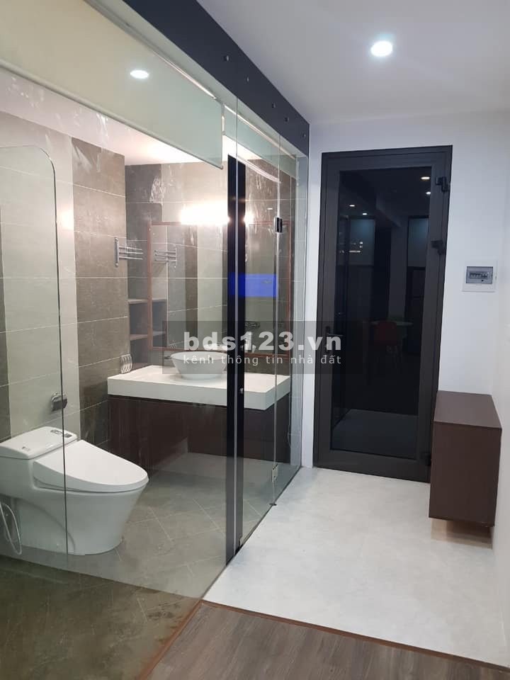 Tòa nhà 9 tầng mặt phố Trích Sài, đầu tư văn phòng & Homstay giá bán nhỉnh 40 tỷ