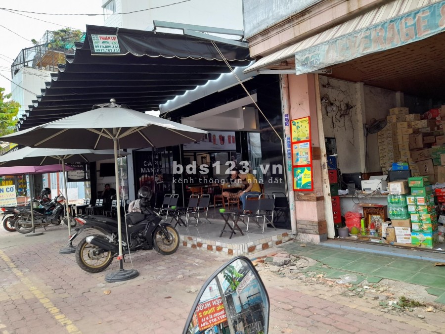 Mặt Tiền Phan Văn Hớn dtsd 160m2 ngang 8m, giá bán 21 tỷ Tân Thới Nhất Quận 12 thương lượng
