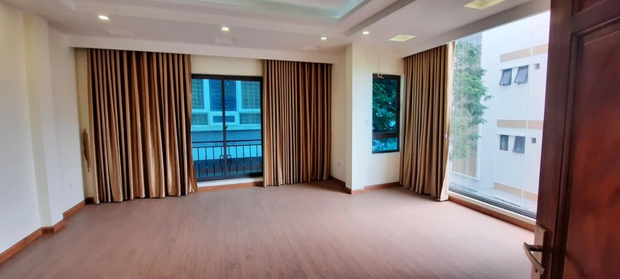 Bán nhà liền kề Mậu Lương lô góc đường 13.5M có vỉa hè kinh doanh tốt lh 0987784248