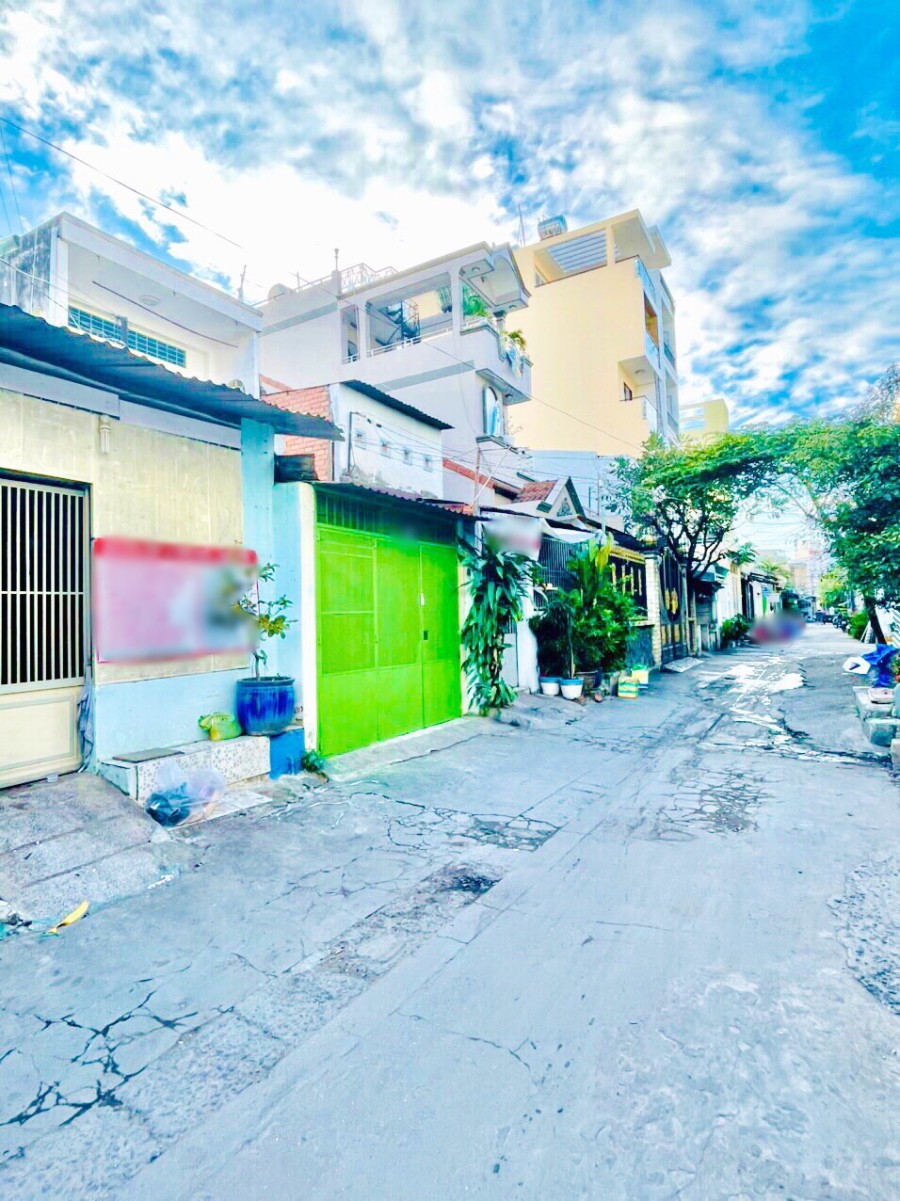 Nhà nguyên căn diện tích 3.2*15m nở hậu 5.3m mặt tiền đường Số 9 Phường 4 Quận 8