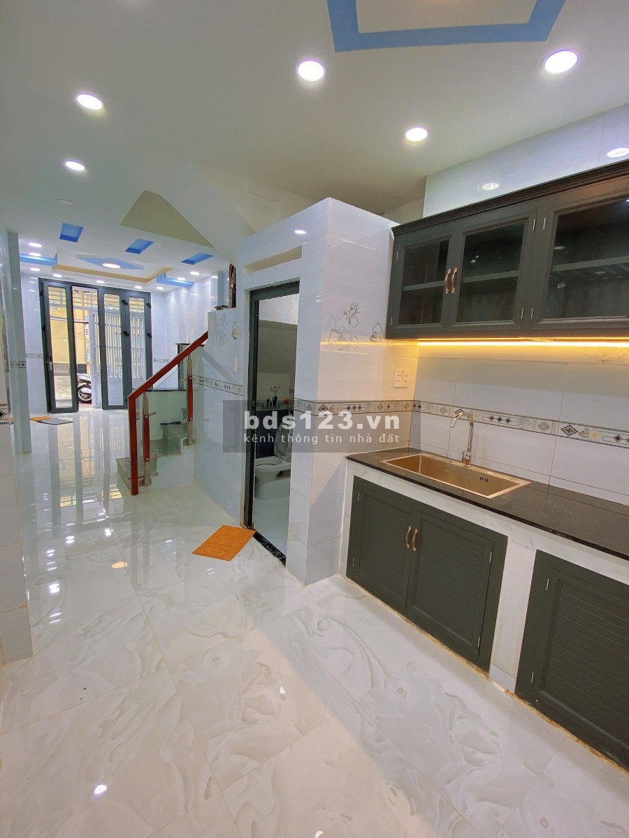 Bán nhà siêu phẩm Quận 5 mới tinh 3 tầng 4 pn, hẻm thông Trần Phú, An Dương Vương