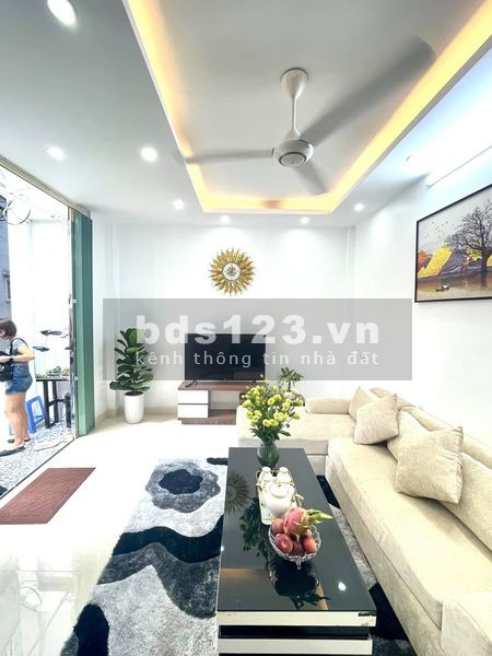 Bán nhà đẹp Lê Trọng Tấn nhà đẹp 2 mặt thoáng, ngõ rộng, ô tô cách 5m, 5 tầng, nhỉnh 3 tỷ