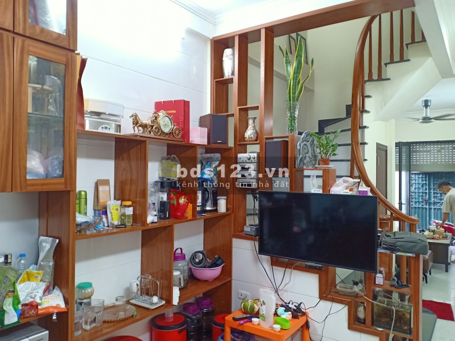 Hà Đông cần bán gấp nhà cực đẹp ô tô kinh doanh giá hơn 3 tỷ, sổ đỏ đẹp, sẵn sàng giao dịch