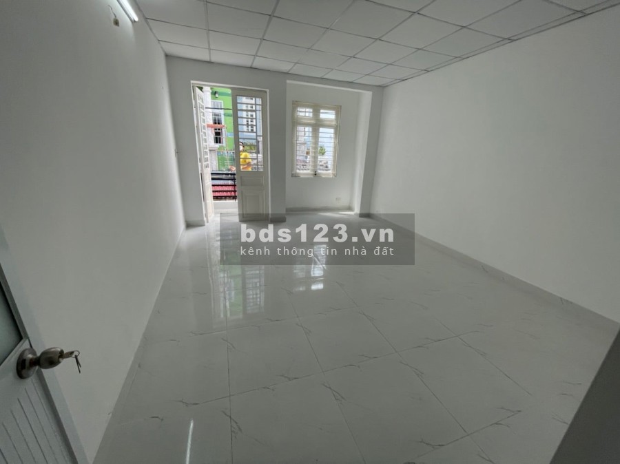Nhà đẹp, xe hơi vào nhà Nguyễn Thị Kiểu, Lê Văn Khương, dtsd 54m2, 1 lầu, giá bán 3.65 tỷ