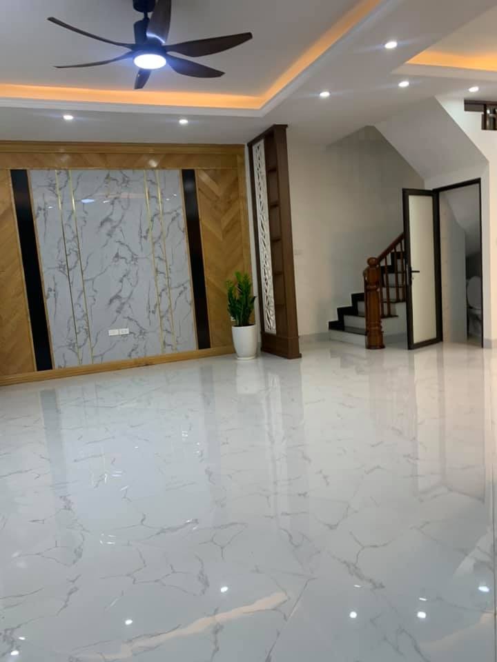 Bán Nhà Phương Liệt, Trường Chinh dt 45m2, mới đẹp mê li cực thoáng, gần phố giá 6.3 tỷ
