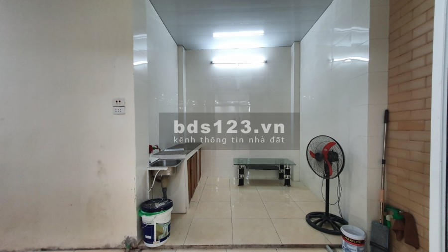 Nhà Khâm Thiên nguyên căn diện tích to tiền lại nhỏ vô vàn tiện ích 4 tầng đúc kiên cố, sổ đỏ