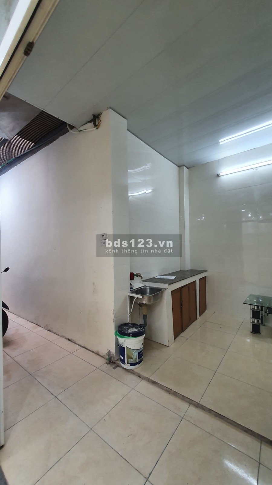 Nhà Khâm Thiên nguyên căn diện tích to tiền lại nhỏ vô vàn tiện ích 4 tầng đúc kiên cố, sổ đỏ
