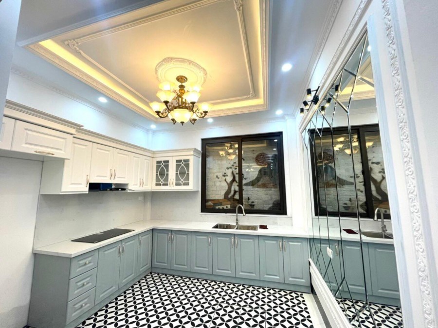 Khu vực Cầu Giấy ô tô cách 20m nhà cực phẩm Cầu Giấy thông số chuẩn dt 42m2 Giá 5.3 Tỷ