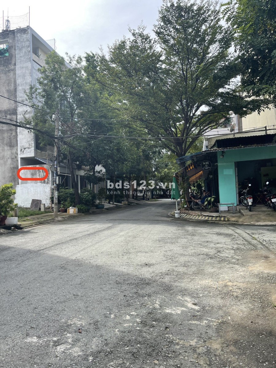 Cho thuê nhà hẻm xe hơi Đặng Thuỳ Trâm 4.5x20m, 1trệt, 3lầu. 7pn, 7wc. Giá23tr/th.
