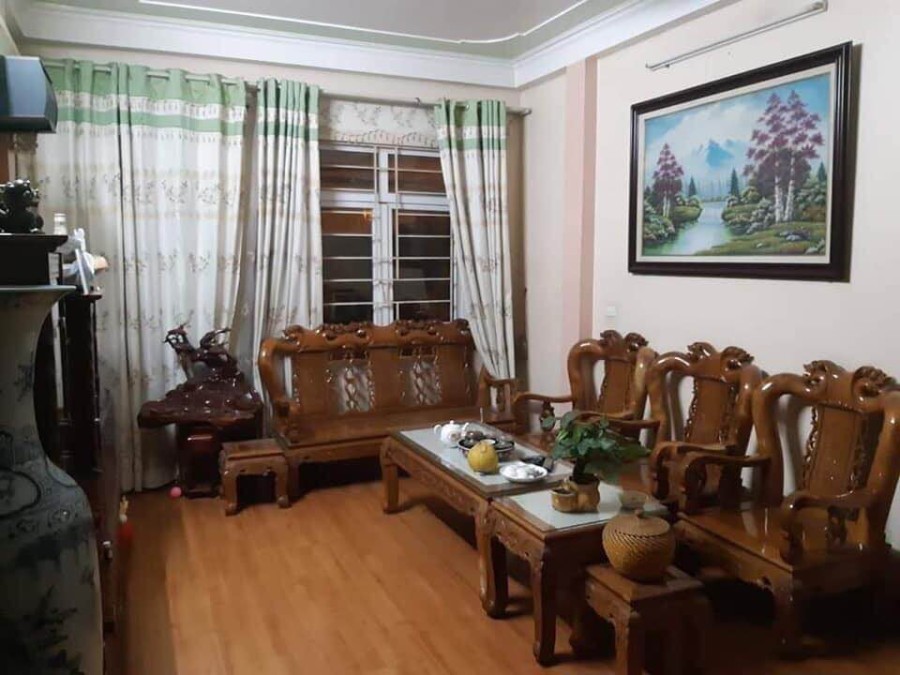 Bán nhà phân lô ô tô kf ở ngay Hoàng Quốc Việt, Cầu Giấy 48m2 5 tầng mt 4.5m giá 8.5 tỷ 0902224679