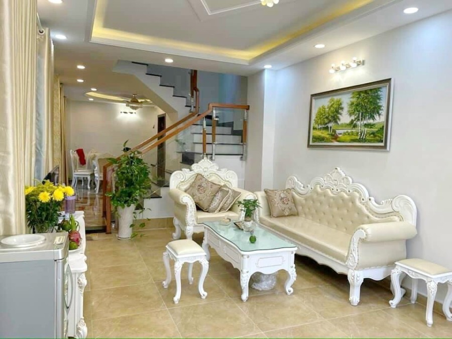 Nhà nở hậu 4.7*17m căn góc hẻm xe hơi Nguyễn Duy P9 Q8