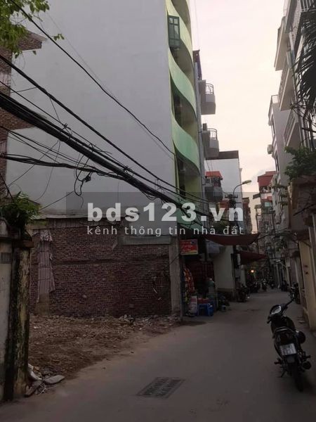 Bán Mảnh Đất vàng tại Cầu Giấy, diện tích 145m2 kinh doanh đỉnh ô tô tránh giá bán 14.5 tỷ