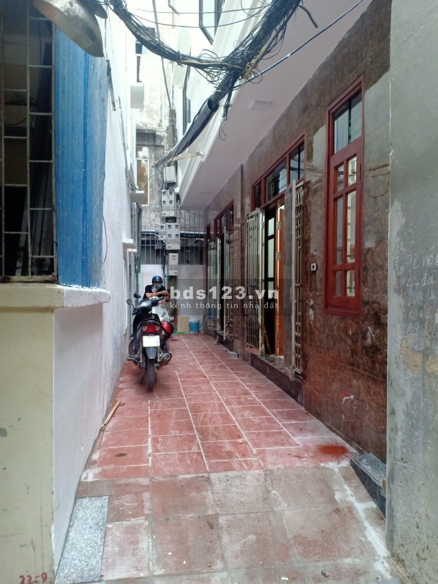 Nhà mới đẹp diện tích sử dụng 40m2 5. tần tại Vạn Phúc, Hà Đông giá bán chỉ nhỉnh 4 tỷ