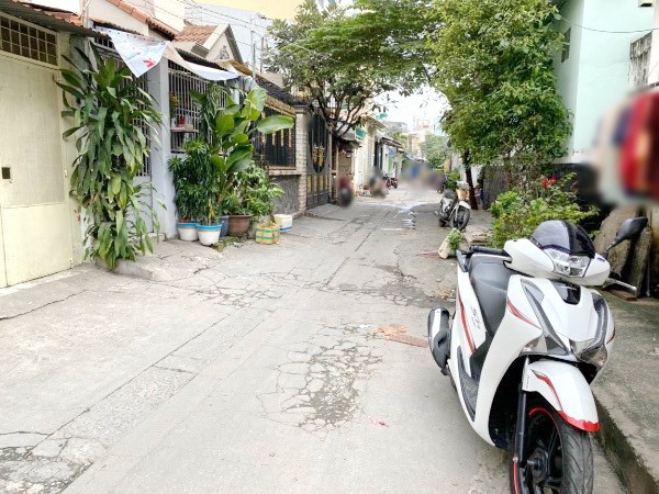 Nhà nguyên căn diện tích 3.2*15m nở hậu 5.3m mặt tiền đường Số 9 Phường 4 Quận 8