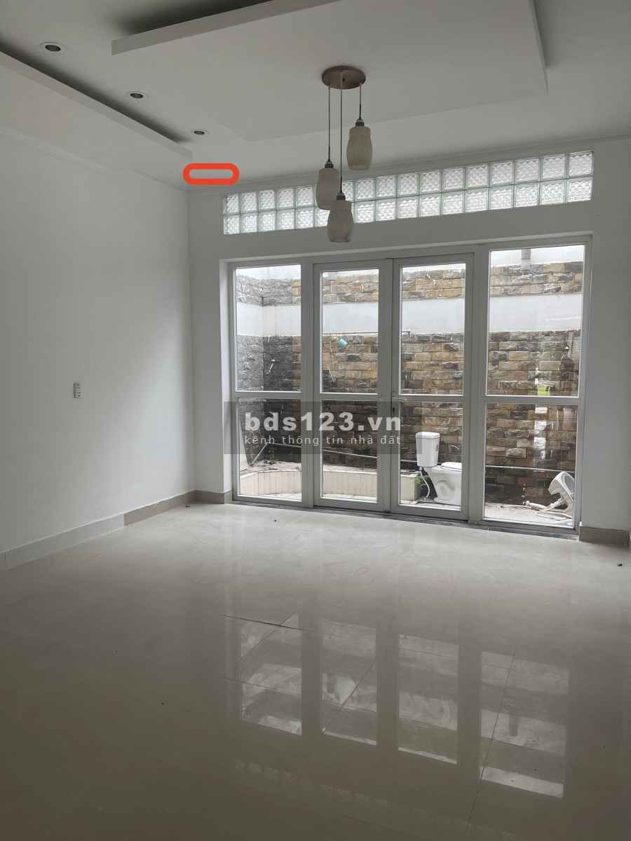 Cho thuê nhà hẻm xe hơi Đặng Thuỳ Trâm 4.5x20m, 1trệt, 3lầu. 7pn, 7wc. Giá23tr/th.