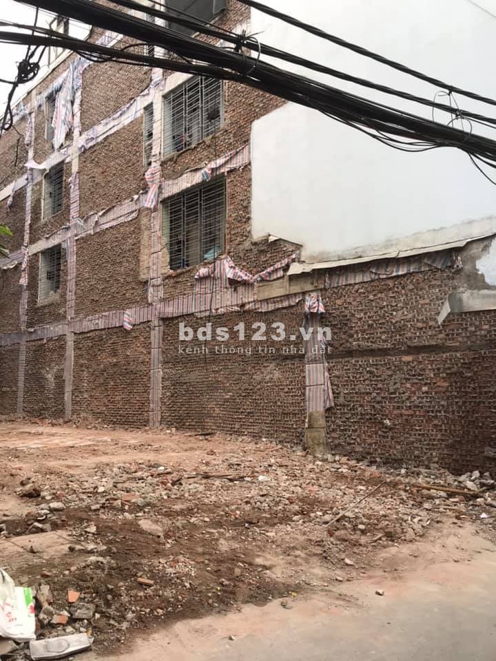Bán Mảnh Đất vàng tại Cầu Giấy, diện tích 145m2 kinh doanh đỉnh ô tô tránh giá bán 14.5 tỷ
