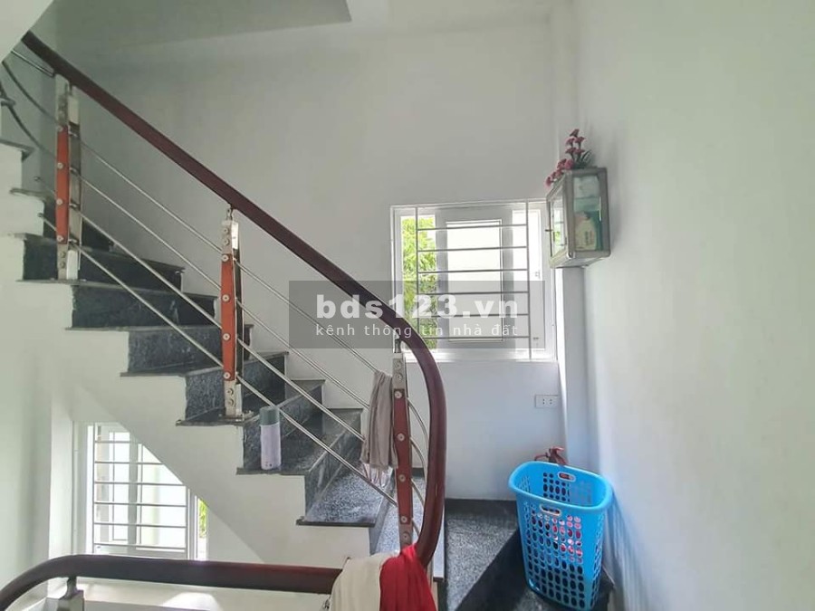 Chính chủ bán nhà Cát Linh, Đống Đa 30m2 x 4 tấng, 2 thoáng. Giá nhỉnh 3 tỷ.