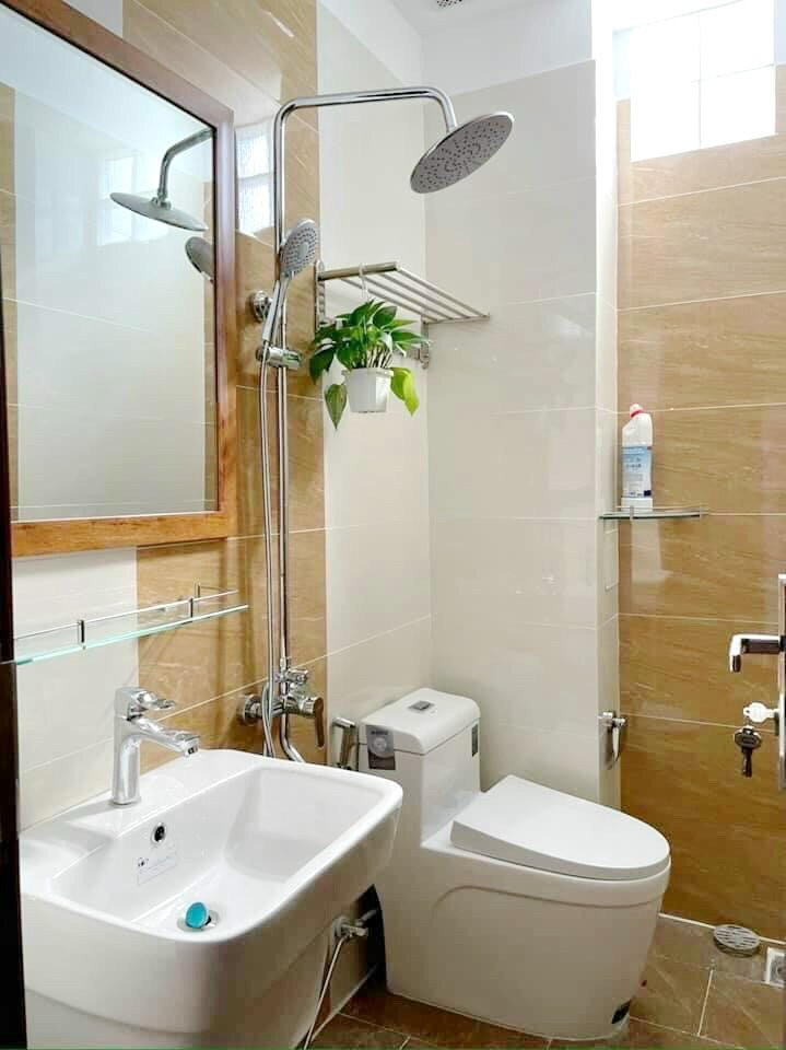 Nhà nở hậu 4.7*17m căn góc hẻm xe hơi Nguyễn Duy P9 Q8