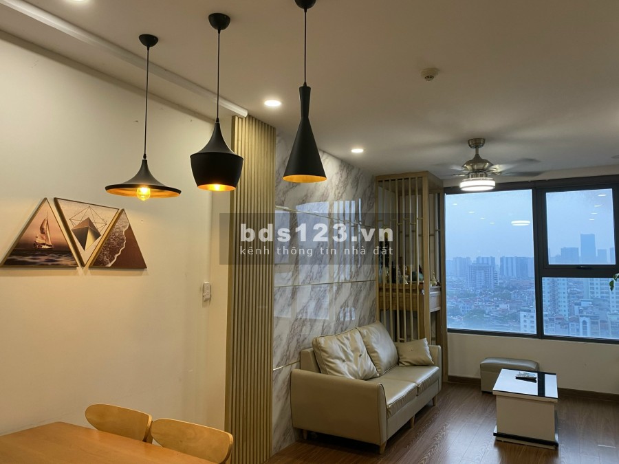 Chính chủ cần bán gấp căn hộ Ecogreen 2pn full nội thất, hướng mát, liên hệ 0978626869