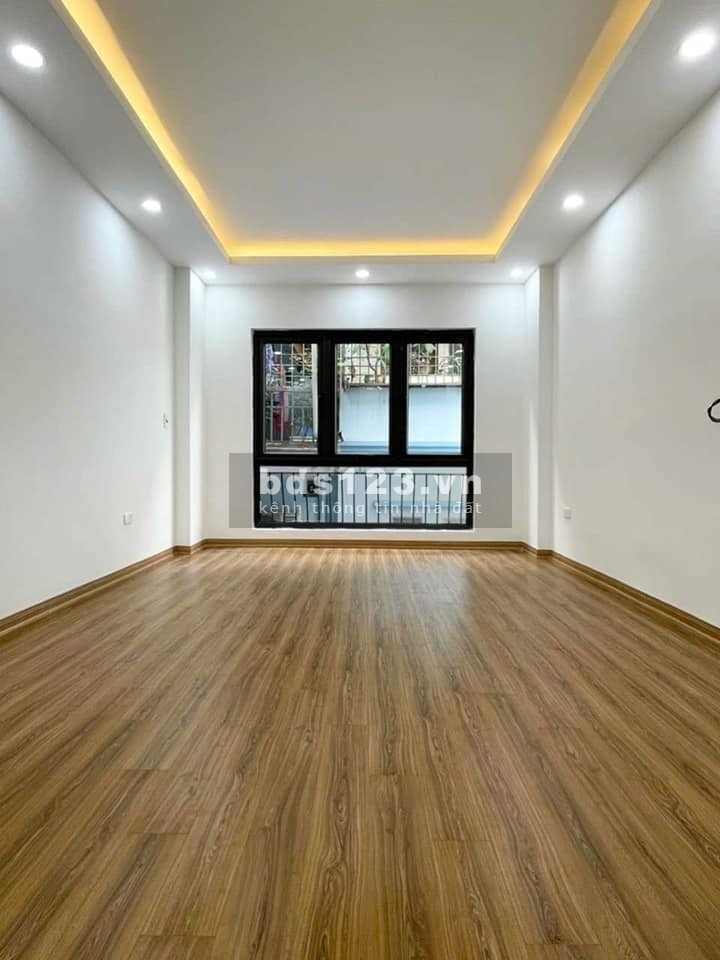 Bán nhà khu Vạn Phúc Hà Đông, ô tô vào nà, diện tích 55m2, giá 5.44 tỷ, lh 0977690119.