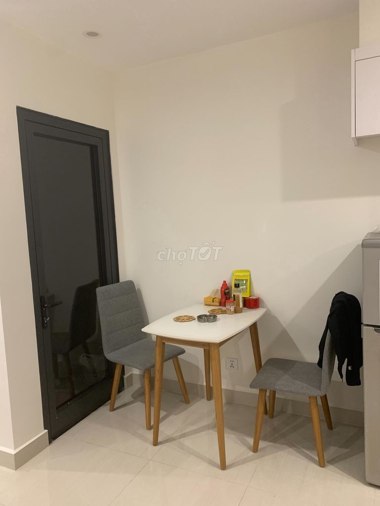 Nhượng căn hộ Studio diện tích 36m2 tại Vinhomes Ocean Park Gia…