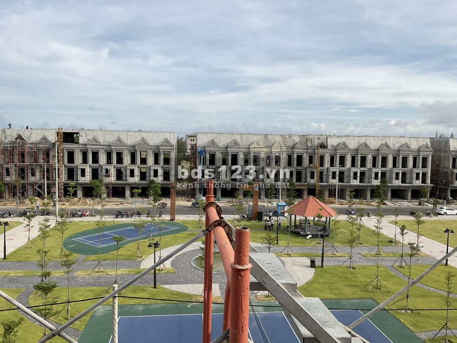 Bán đất nền giá chỉ 2 tỷ ven biển Đà Nẵng, giáp sông Cổ Cò pháp lý đầy đủ, bàn giao ngay