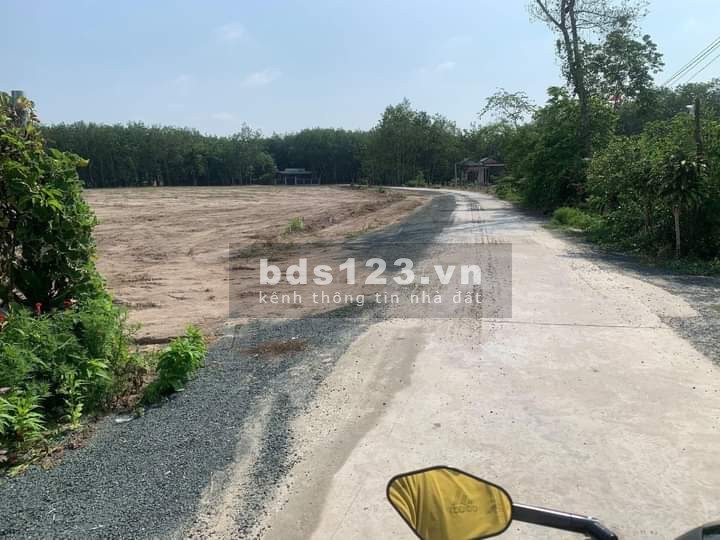 Chính chủ cần bán lô đất ấp 9 Minh Hưng Bình Phước. Sát KDC Đại Nam giá rẻ hơn thị trường 100tr