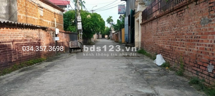 Chính chủ GB Hạ Bằng cạnh sân bóng gần nhà máy Vinsmart,…