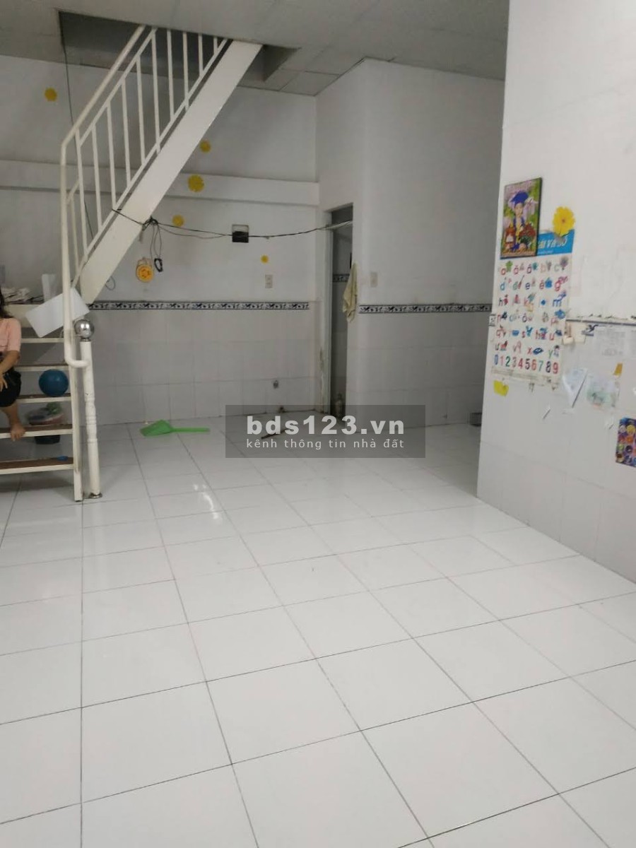 Cho thuê mặt tiền hẻm oto, gần đường lớn. Hẻm 132, Hưng Lợi Cần Thơ khu dân cư đông đúc