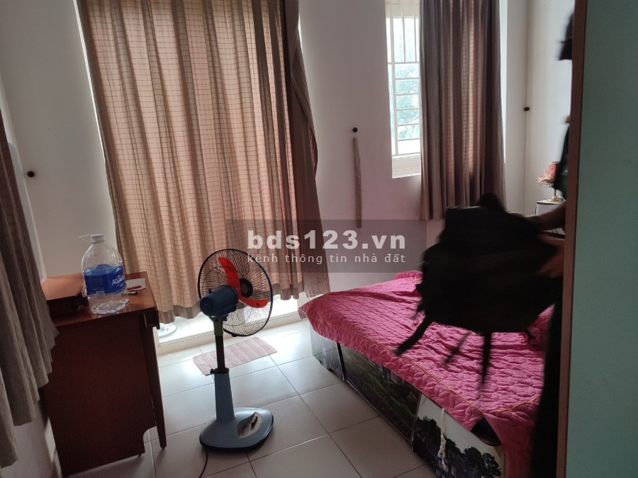Nhà Thuê Nội Thất, Sân Ô Tô, 7 Triệu, trệt, 2 lầu Thạnh Xuân 24, Quận 12.