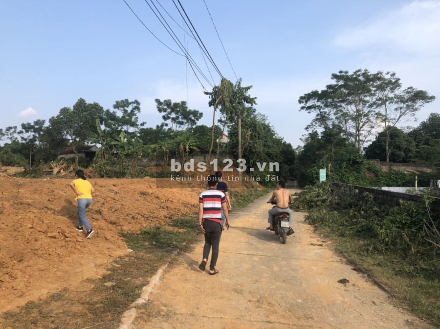 Chính chủ bán nhanh lô đất dt 460m -vuông như bàn cờ phù hợp mọi tiêu chuẩn,giá 3,5tr sổ HN