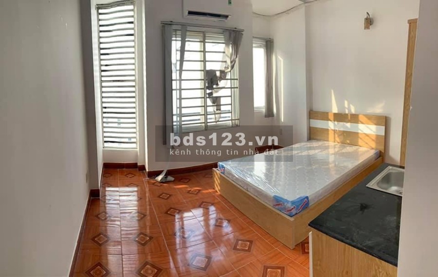 Bán nhà gấp Quận Hai Bà Trưng ô tô tránh, mặt tiền 6m diện tích 65m2 giá nhỉnh 5 tỷ