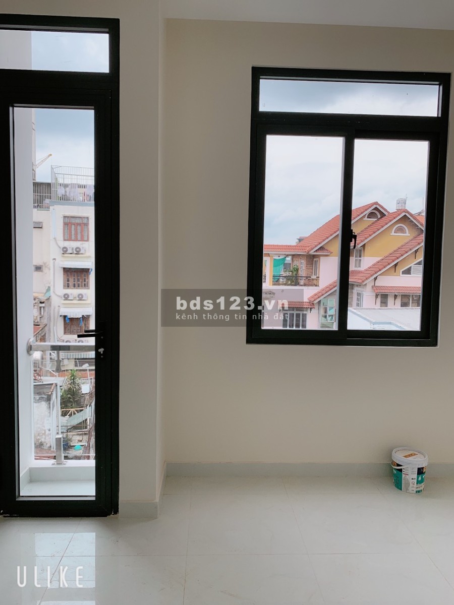 Nhà 250/2A Nguyễn Xí, diện tích sử dụng 4x8m 5 tầng hẻm 6m, giá cho thuê 16 triệu/tháng