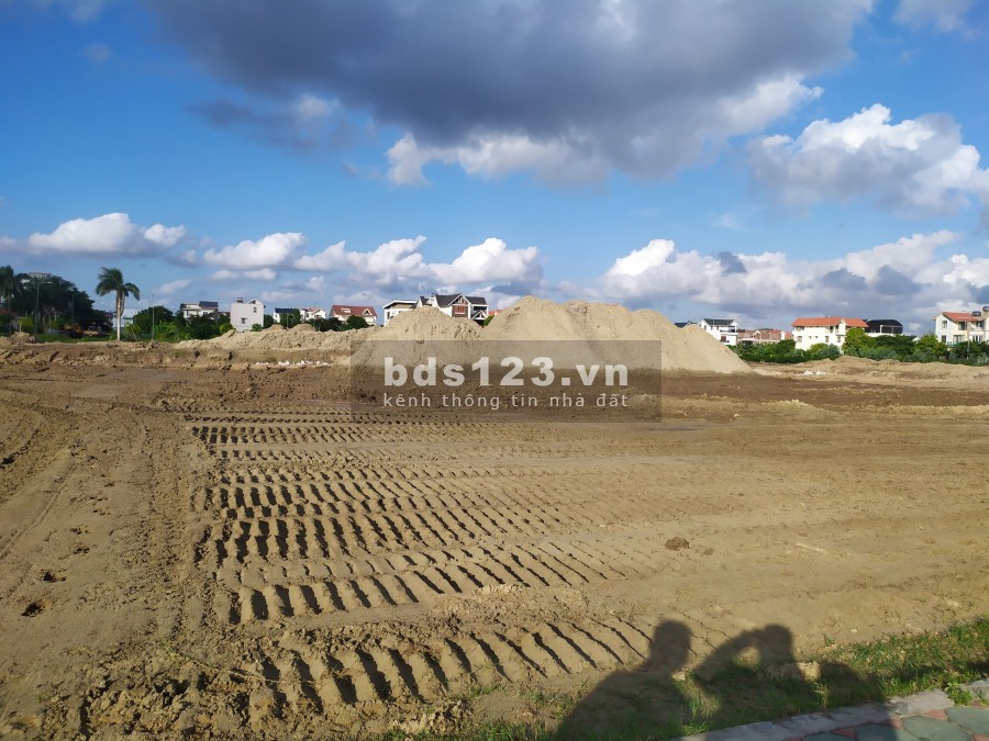 Bán lô đất 100m2 dự án Hoàng Hà Riverside ngay gần Cầu Rào 2. LH: 0702.286.635