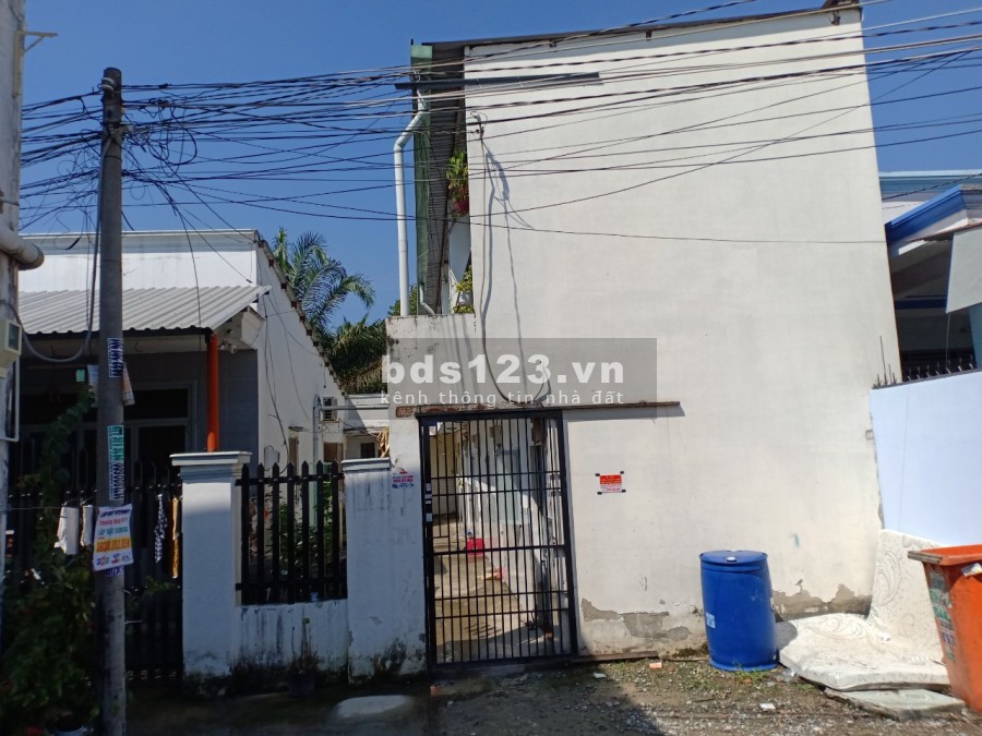 Bán nhà + dãy trọ 5 căn Quận 12. Hẻm 1/ Xe Hơi. 8 tỷ - 232m2 thổ cư.