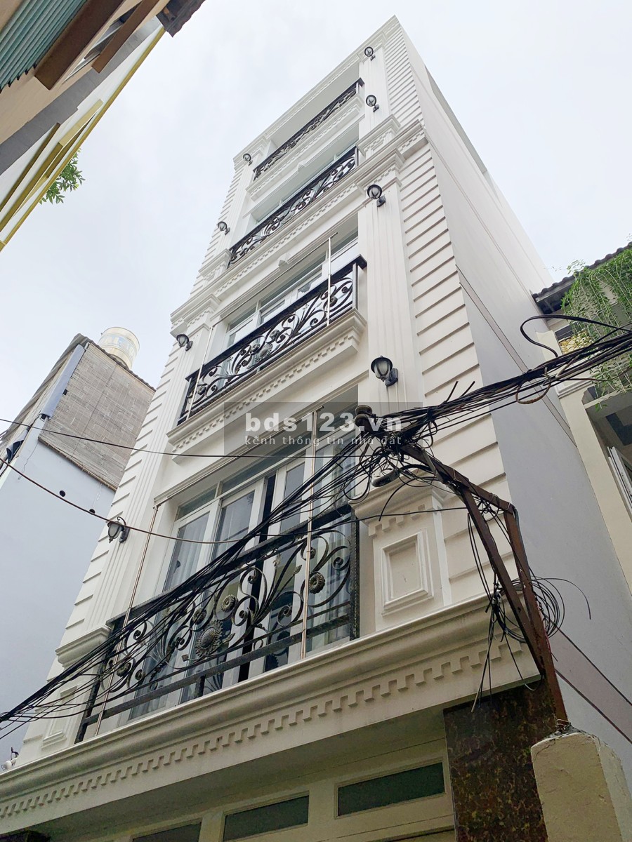 Cần bán gấp nhà nguyên căn Thích Quảng Đức, p5, Phú Nhuận, đúc bê tông kiên cố 5 tầng