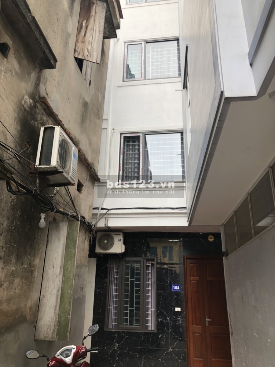 Còn 1 căn duy nhất phố Lê Quang Đạo vừa hoàn thiện xong diên tích 32m2 giá hơn 2 tỉ