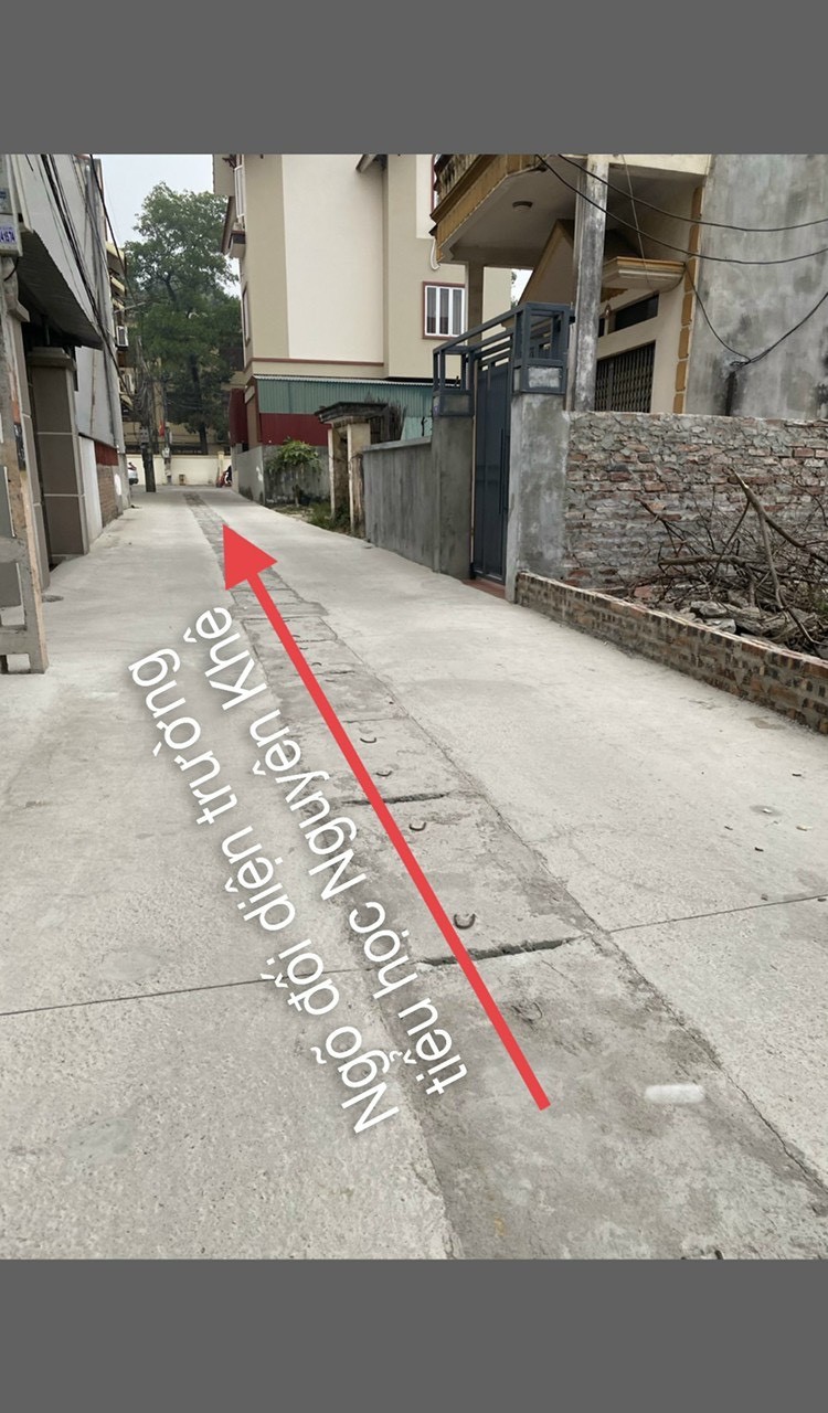 CC cần bán lô góc 40m2 tại xóm Đường, Nguyên Khê, Đông Anh. giá nhỉnh 1 tỷ LH: 0826111266