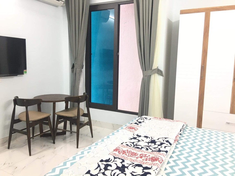 Bán apartment phố Hoàng Hoa Thám Quận Ba Đình đúc kiên cố 6 tầng diện tích 66m2, giá tốt