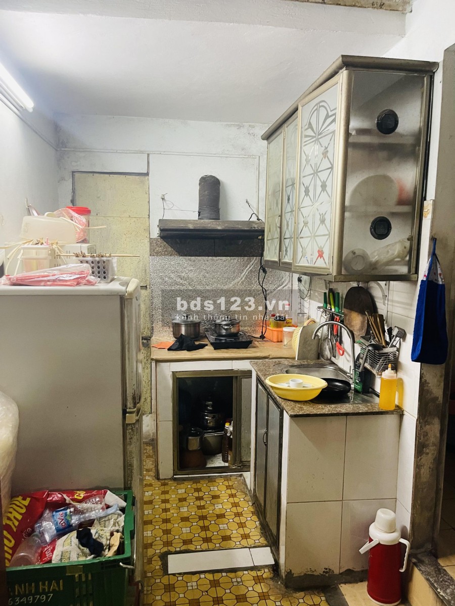 Hiếm, nhà phố Nguyễn Trãi, Thanh Xuân, P/Lô, ở ngay, dtsd 35m2 3 tầng, mt 3.7m, giá 1.8 tỷ