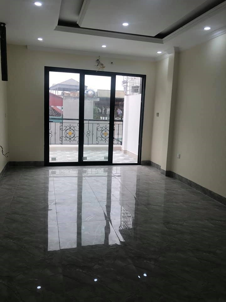 Siêu Rẻ Siêu Hot Nam Dư dt 26m2 2 tầng, mặt tiền 3.1m, Giá 1.55 tỷ Hoàng Mai có thương lượng