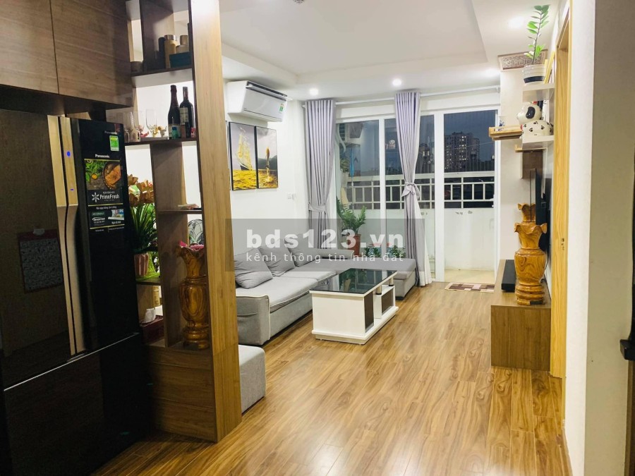 Chính chủ cần bán nhà CC Tòa M1, Mipec City View dt 69,6 m2, đã có sổ, về ở ngay, full nội thất