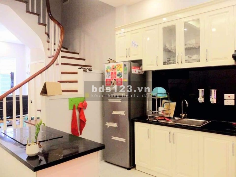 Bạch Mai hiếm bán nhà rộng 54m2 mặt tiền 6,5m mà chỉ có 4 tỷ nhỉnh đầy đủ công năng
