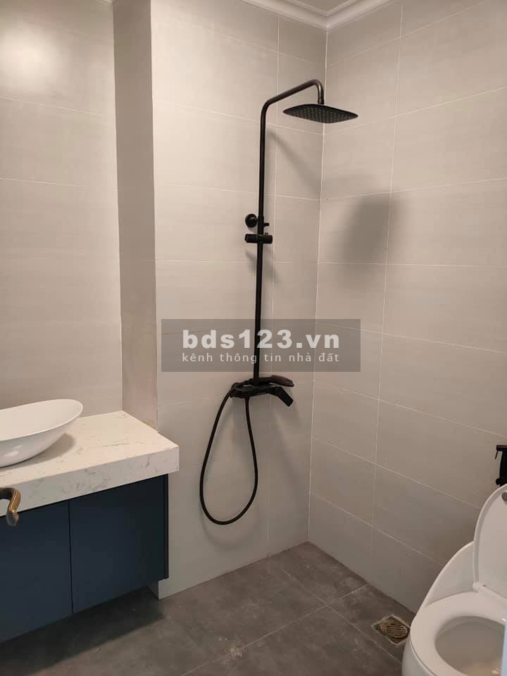Bán nhà 5665m2, phân lô ô tô tránh, thang máy, ở kết hợp văn phòng khu Vip Lâm Hạ, giá 9.5 tỷ