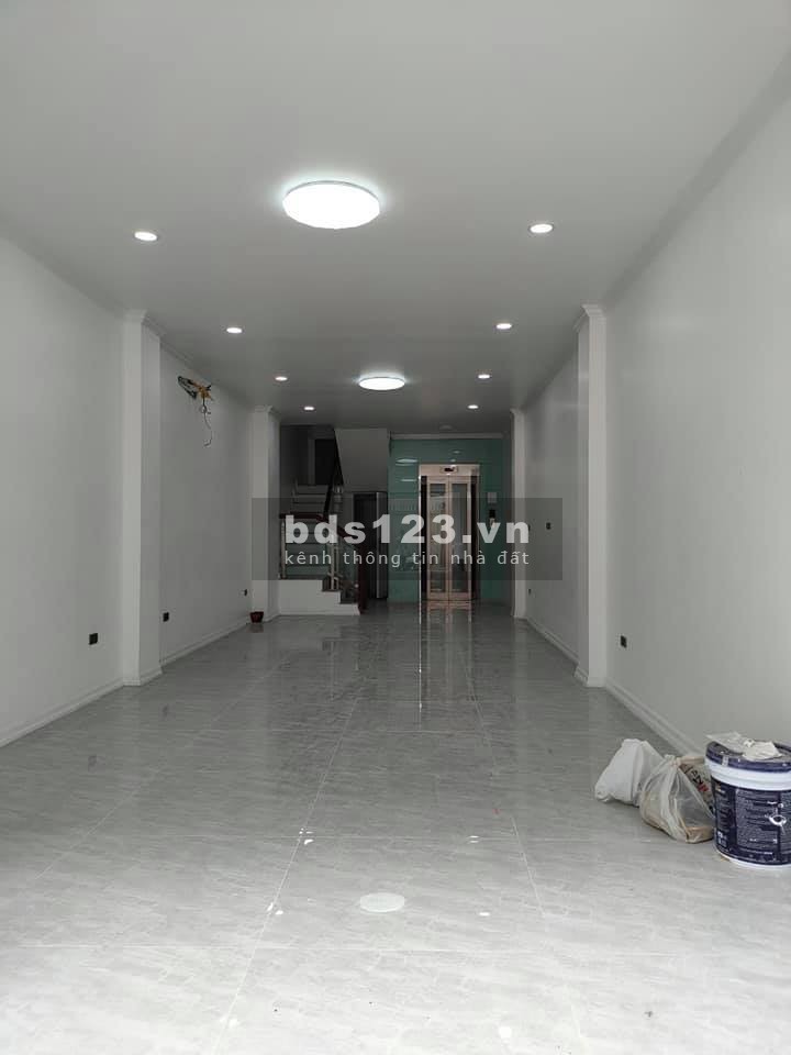 Bán nhà 5665m2, phân lô ô tô tránh, thang máy, ở kết hợp văn phòng khu Vip Lâm Hạ, giá 9.5 tỷ