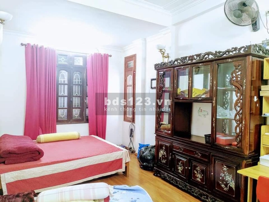 Trung tâm phố cổ mặt phố, dtsd 37m2 5 tầng, giá 7x tỷ, Bà Triệu Quận Hai Bà Trưng, kinh doanh