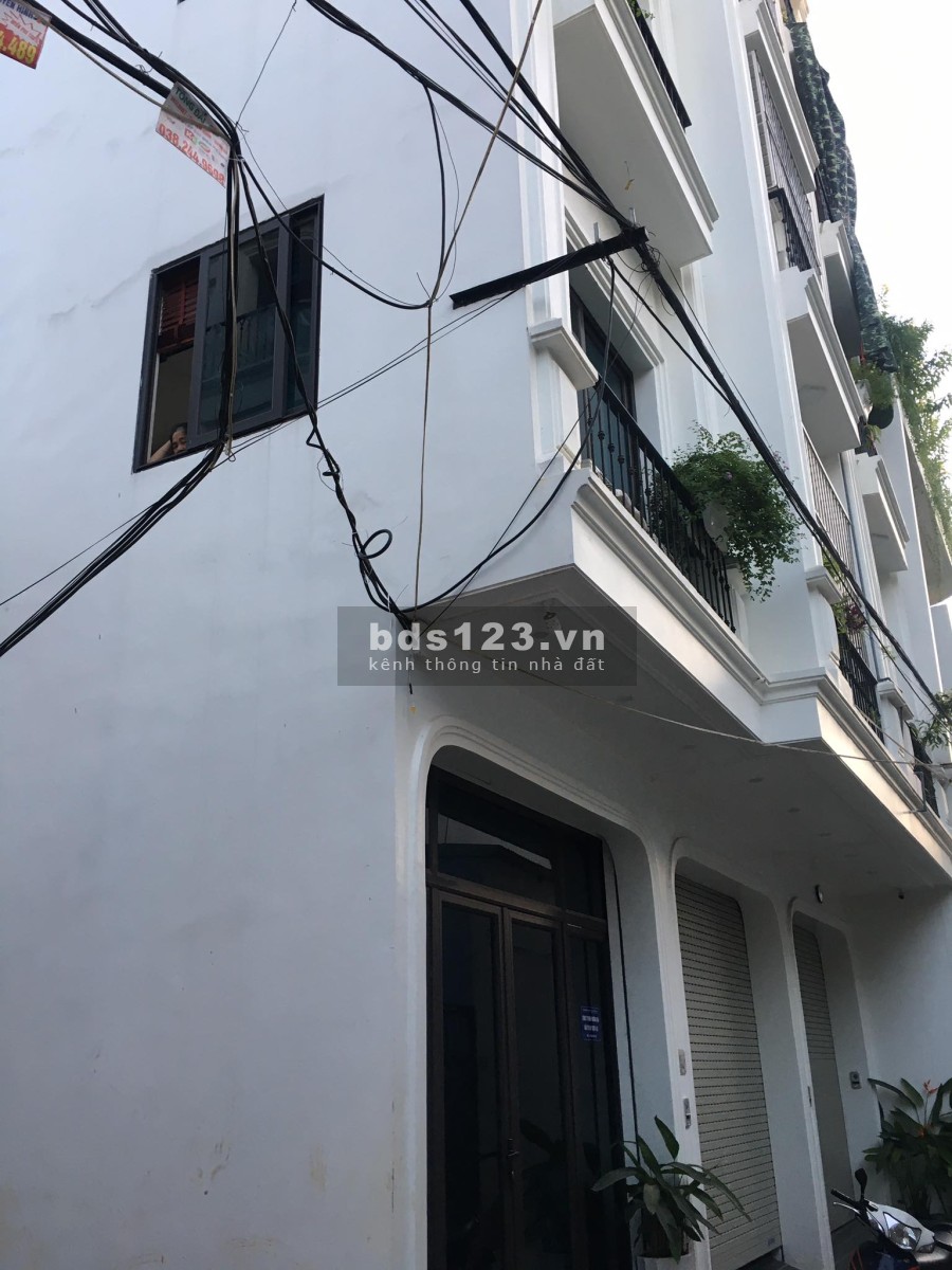 Chỉ 4.15 tỷ nhà 4 tầng, ô tô đỗ cửa Tứ Hiệp, Thanh Trì, 36m2, mtiền 4m, cạnh khu đấu giá