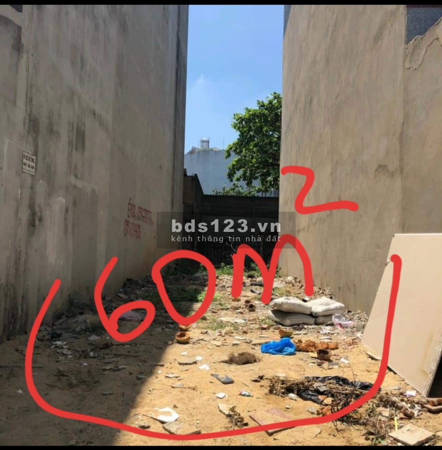 Chính chủ gửi bán gấp trả nợ ngân hàng thổ cư đủ hẻm bê tông xe ra vào thoải mái, lhcc
